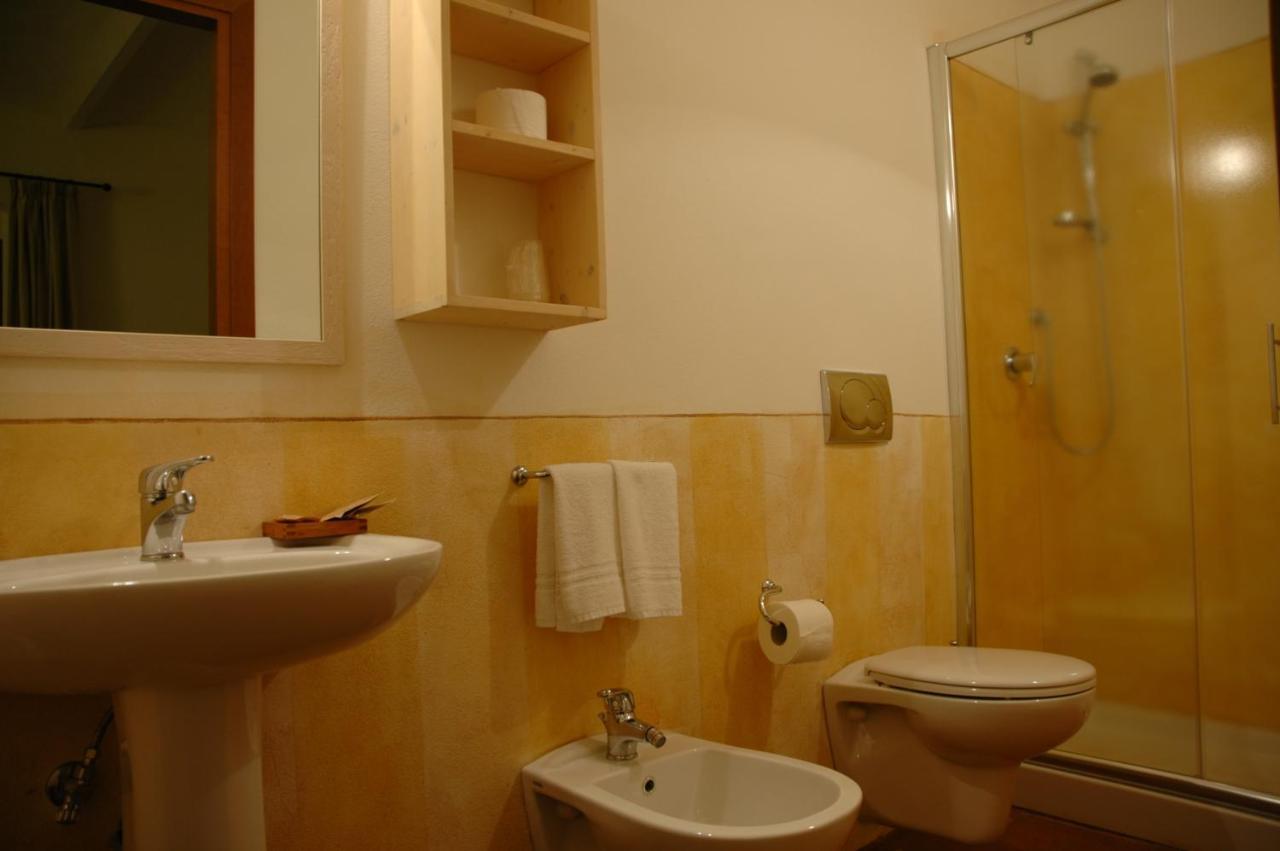 Agriturismo Le Piane Del Milia Suvereto Habitación foto